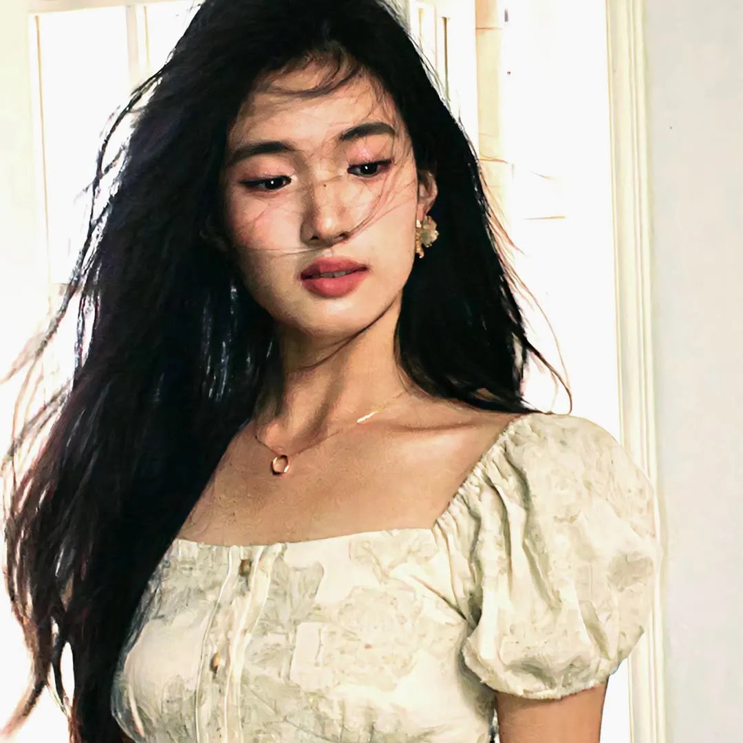 棉花云下的水圈